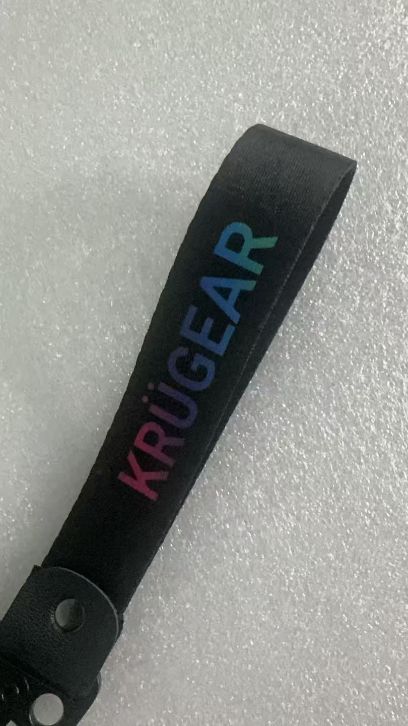 KRÜGEAR gradient wrist strap, close up